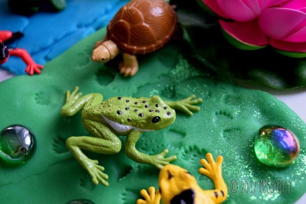 Sada žáboželví jezírko simple Messy Play 